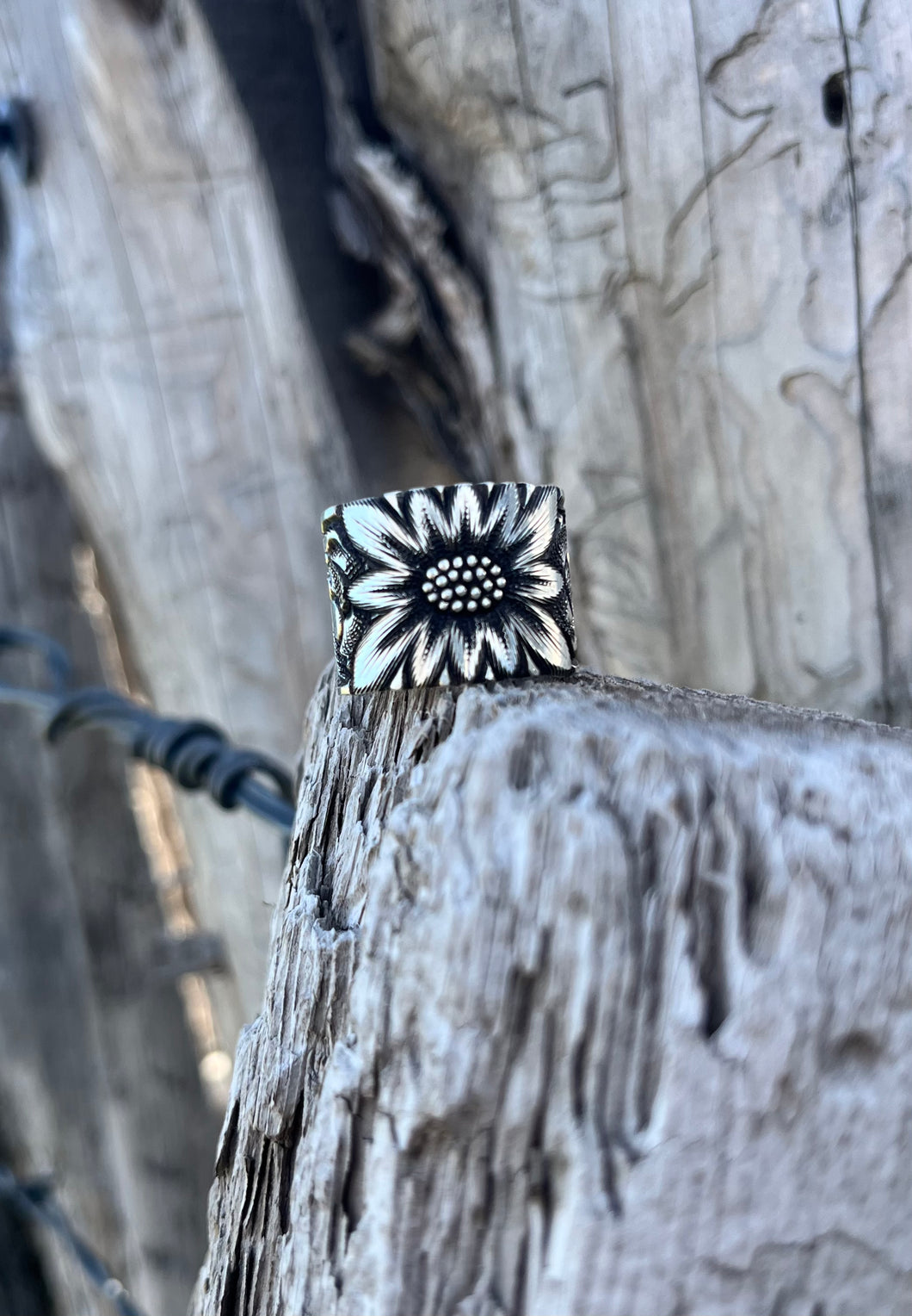 Sterling Daisy Wide Ring